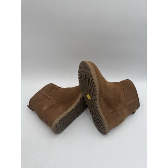 UGG CLASSIC FEMME MINI Women's NEW Boot Brown US Size 6 Medium (1104609) - Picture 9 of 11